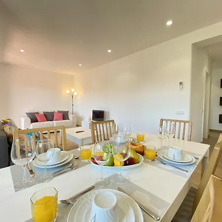 Twins 2 With Pool By Homing Apartamento *