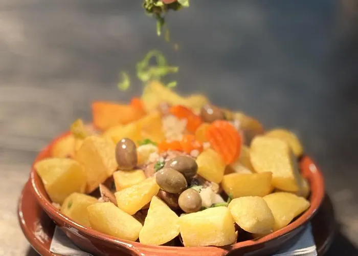 Twins 2 With Pool By Homing