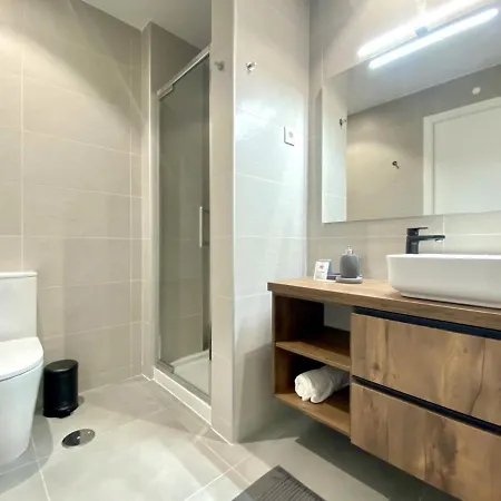 Apartment Twins 2 With Pool By Homing *