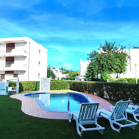 Twins 2 With Pool By Homing *